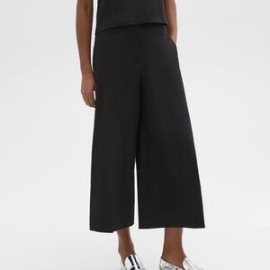 Theory Eco Crunch Wash Black wide legged cropped pant